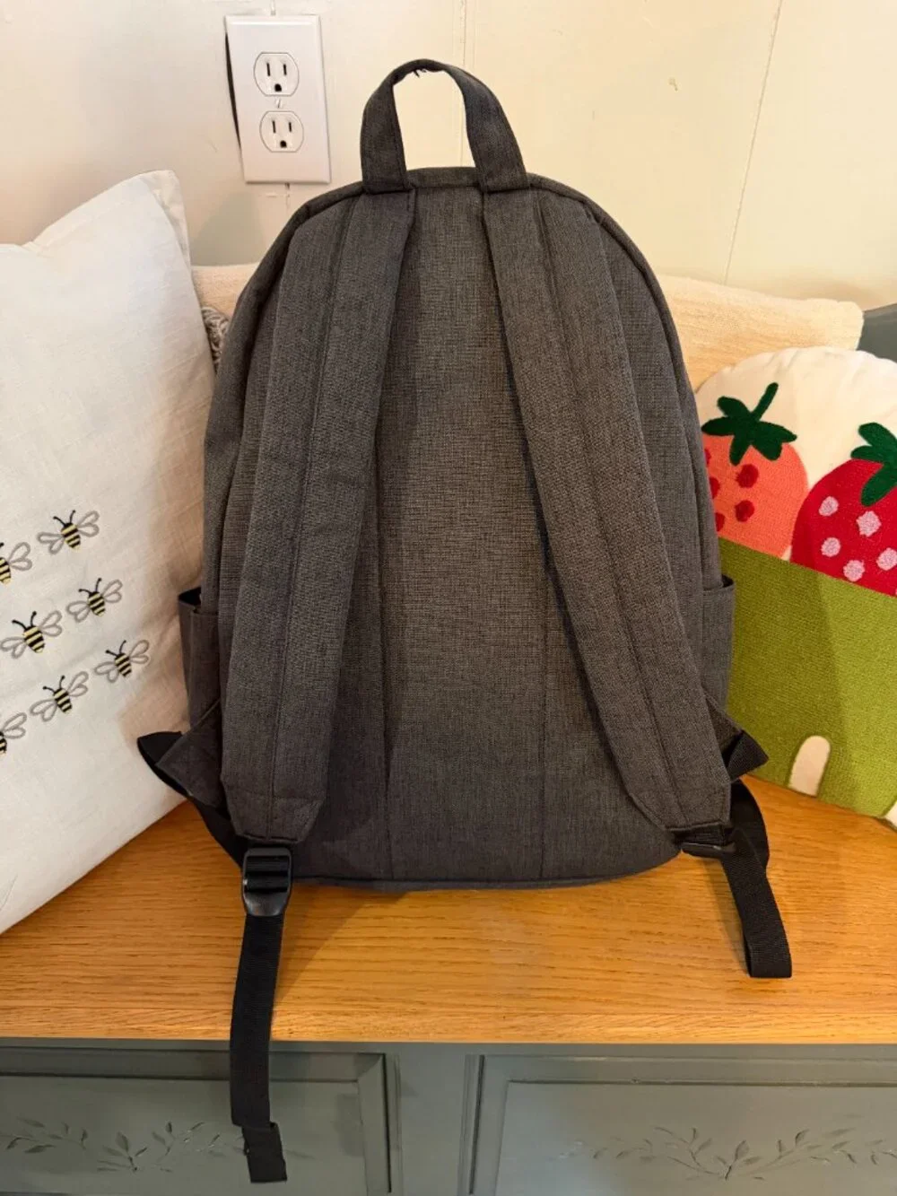 Herschel Supply Co. Classic Backpack – Heather Grey – Like New